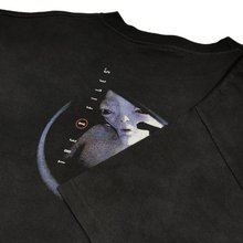 Load image into Gallery viewer, 1997 The X Files vintage tee
