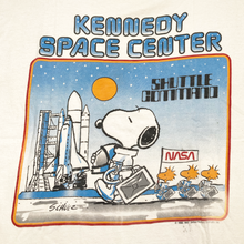 Load image into Gallery viewer, 90s Vintage Peanuts X Nasa Snoopy Kennedy Space Center tee⁠
