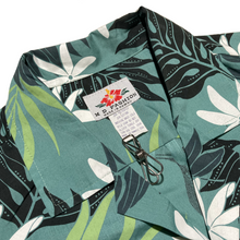 Load image into Gallery viewer, Green leaves shirt⁠
